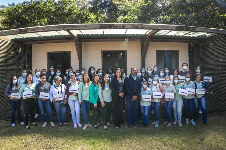 Prefeitura entrega tablets a Agentes Comunitários de Saúde