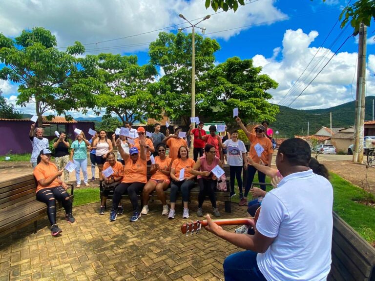 Prefeitura realiza caminhada pela saúde mental em Barra Feliz