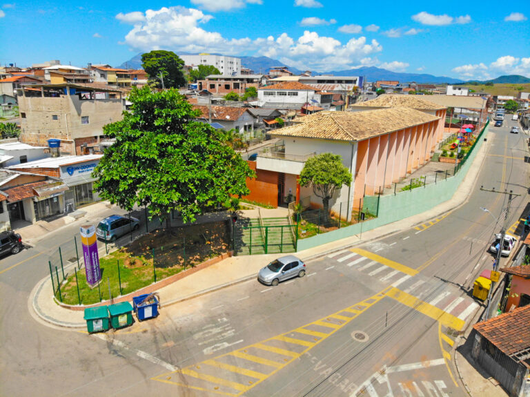 Santa Bárbara realiza melhorias estruturais na Escola Chico Severino