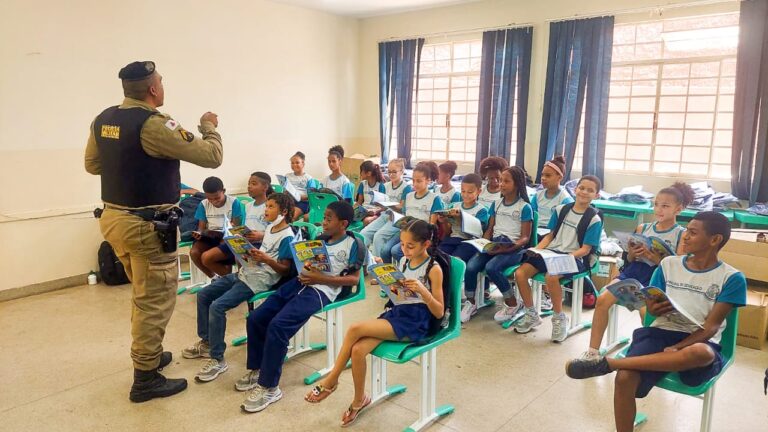 Proerd inicia atividades em Santa Bárbara