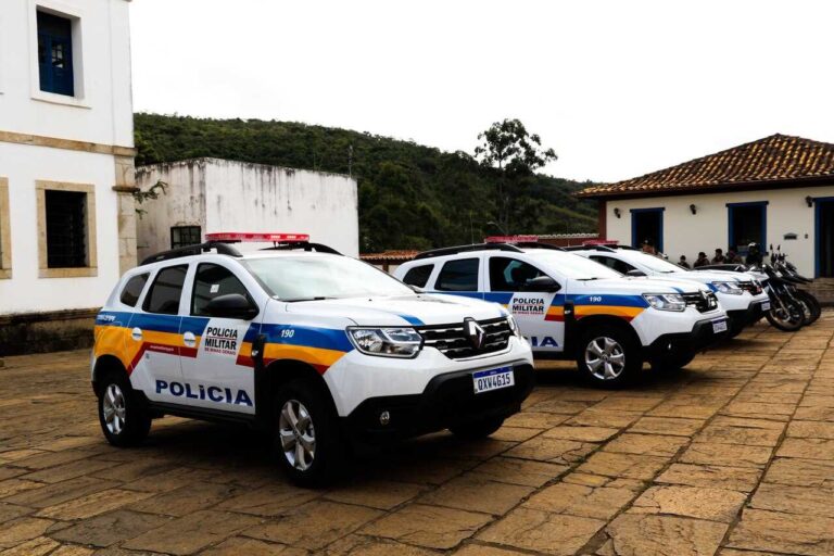 0 km: Prefeitura entrega novas viaturas para a Polícia Militar