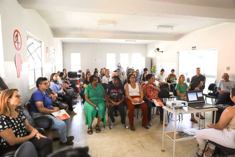 Santa Bárbara realiza o 3º encontro da Rede de Atenção Psicossocial