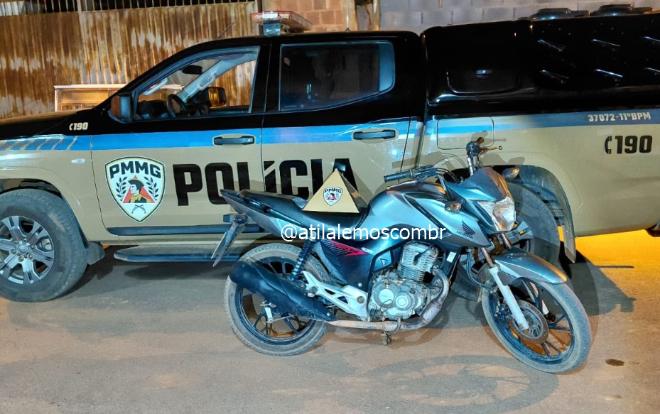 Foto: Polícia Militar recupera moto furtada e prende suspeito